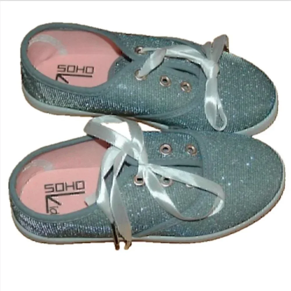 Children's SOHO Sneakers Size 2 New